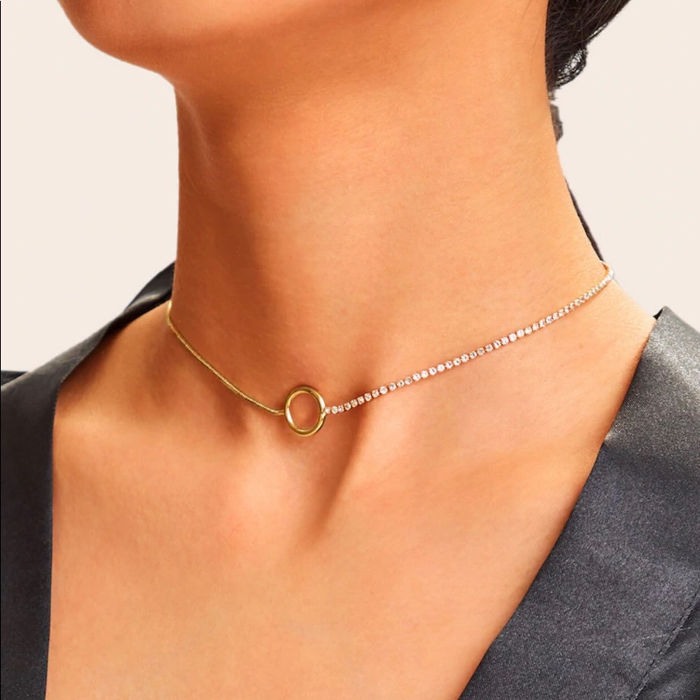 Circle Rhinestone Choker Necklace